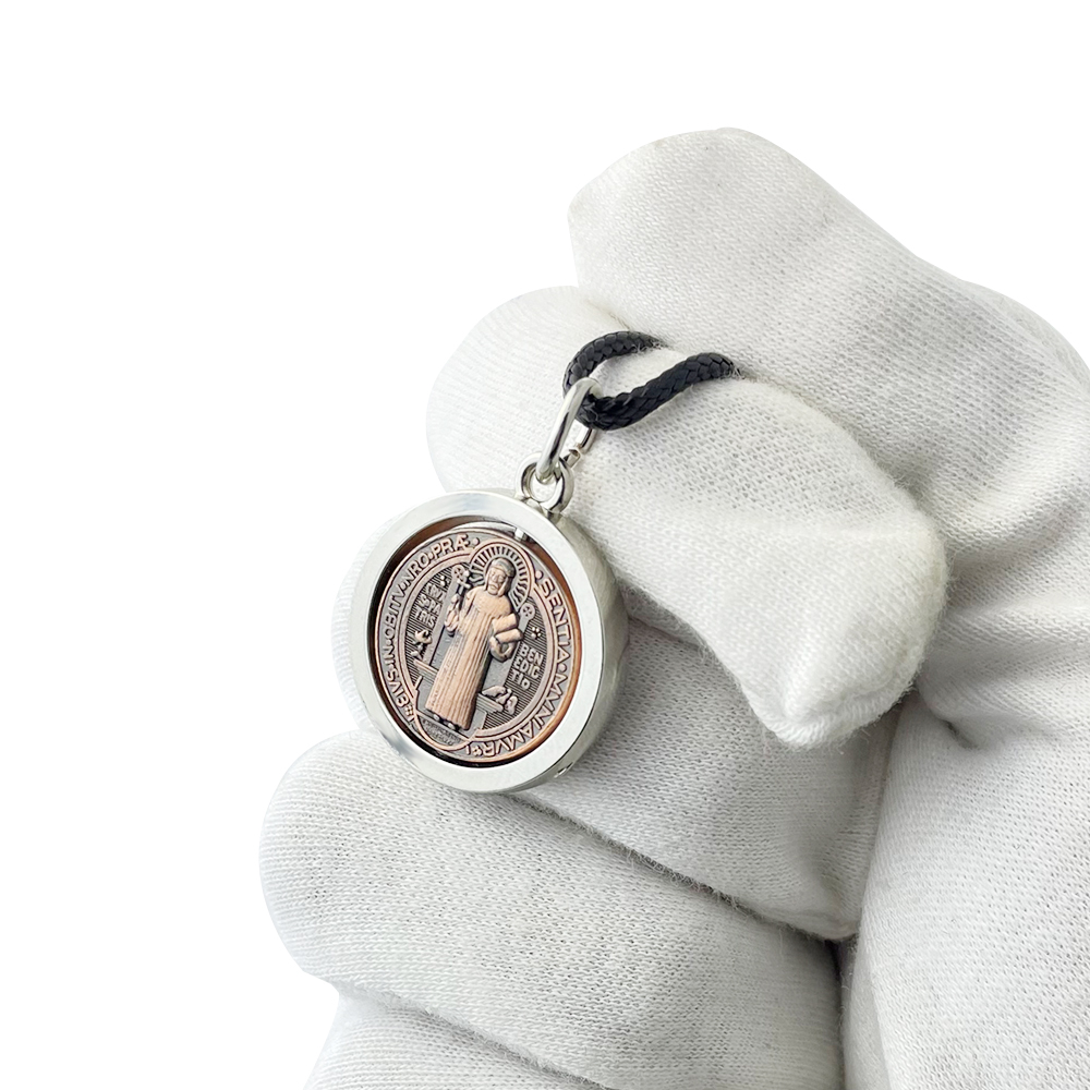 Jewelry & Watches Spółka Z Ograniczoną Odpowiedzialnością Sp Z Oo - New St Benedict Medal Necklace Catholic