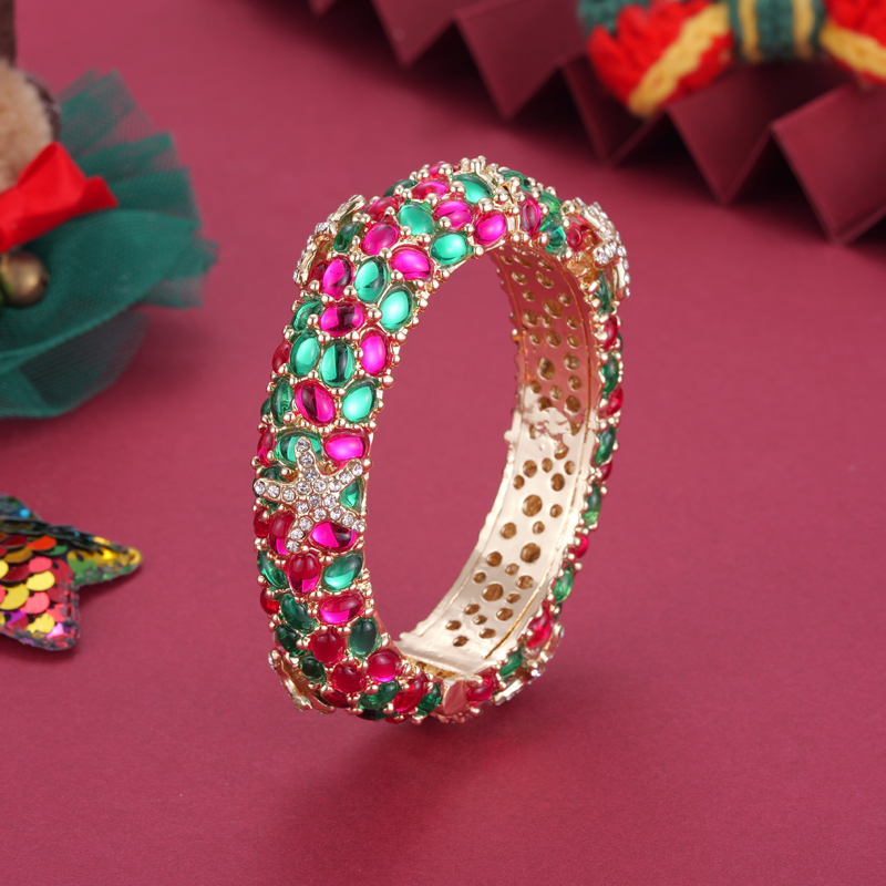 Sally's Paradise Christmas gif - Paradise Jewelry & Watches Dolphin Mall review and price